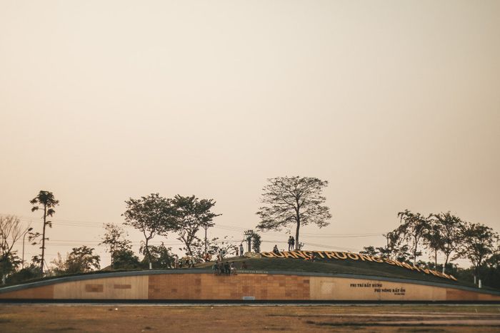 Khám phá vẻ đẹp đầy ấn tượng của Hà Nội tại Học viện Nông nghiệp Việt Nam 11