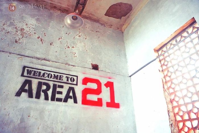 Area 21 Cafe nằm trong khu tổ hợp độc đáo tại Hải Phòng