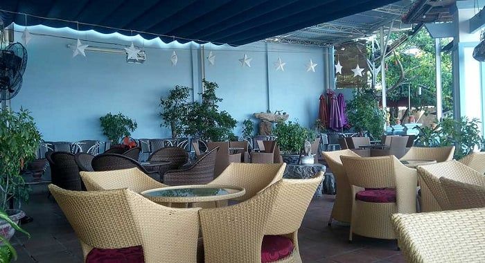 Quán cafe hướng biển Nha Trang