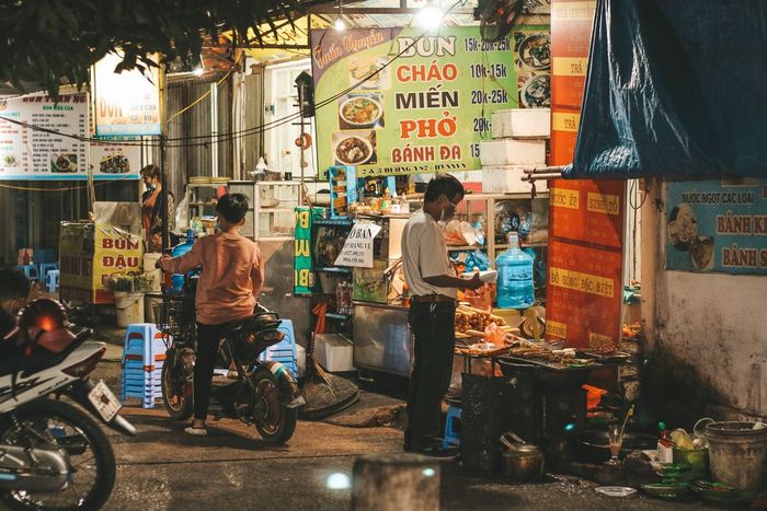 Khám phá vẻ đẹp đầy ấn tượng của Hà Nội tại Học viện Nông nghiệp Việt Nam 16