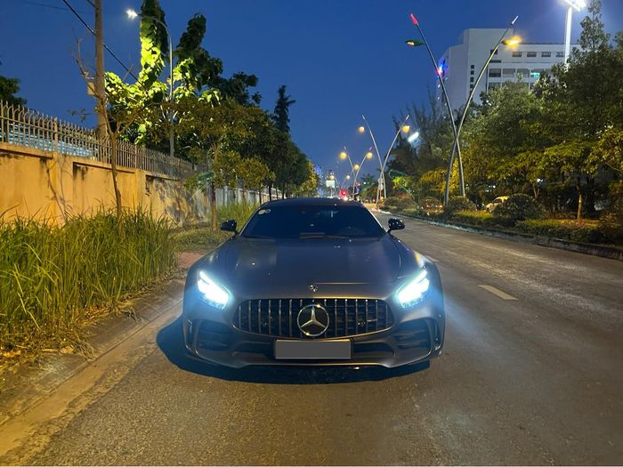 Đại gia Đặng Lê Nguyên Vũ đã mua chiếc Mercedes-AMG GT R từ doanh nhân Quốc Cường 277176776-2147336162108802-692136424587991580-n.jpeg