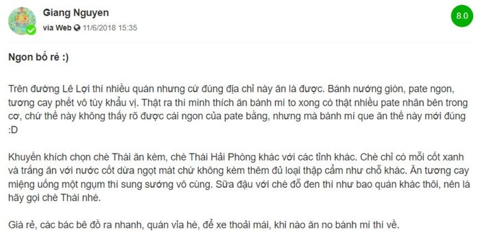 Bánh mì cay của Bà Già Hải Phòng, chỉ từ 2.000 đồng mỗi ổ, khiến bạn mê mải.