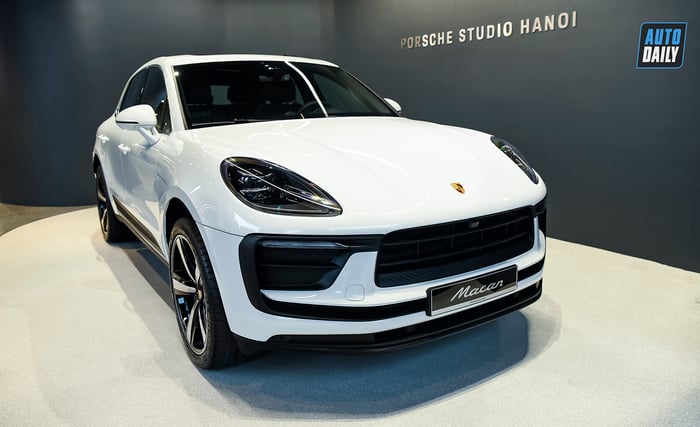 Ảnh chi tiết Porsche Macan 2022 giá từ 2,992 tỷ đồng 2.jpg