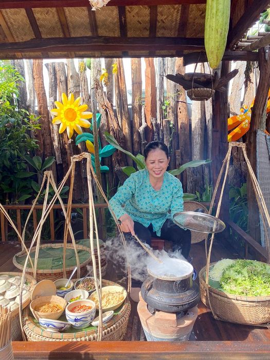 Ghi lại ngay 4 địa chỉ quán cà phê ở Hội An với view đồng quê lãng mạn