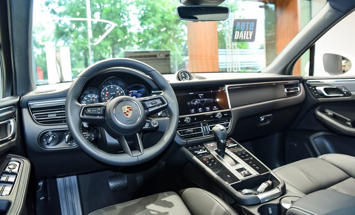 Ảnh chi tiết Porsche Macan 2022 giá từ 2,992 tỷ đồng m29.jpg