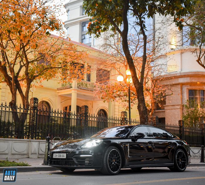 Ngắm Porsche Panamera 4 Executive 2021 khoe dáng trên phố Hà Nội adt-3858.jpg