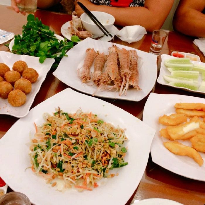 Khám phá điểm đến ẩm thực tuyệt vời Gio Bien Restaurant Hai Phong 6