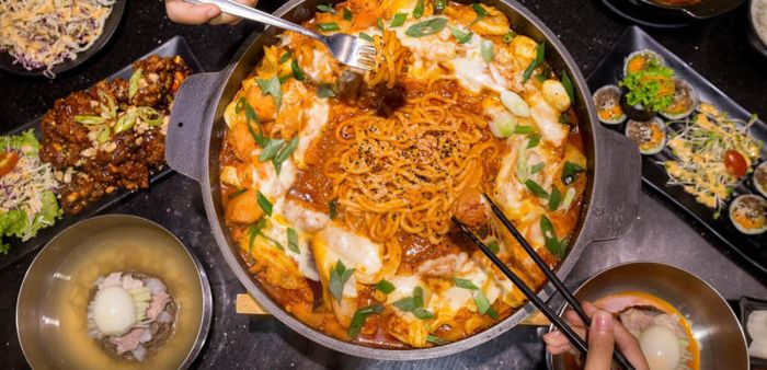 Check in với ẩm thực tuyệt vời tại Hongdae