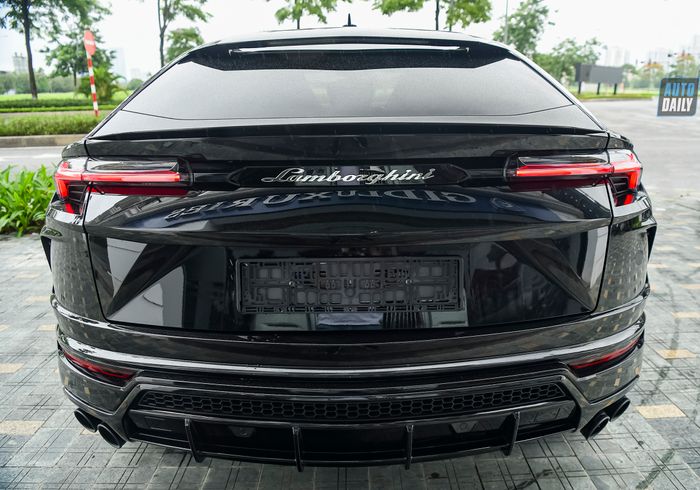 Ảnh chi tiết Lamborghini Urus 2022 mới về Việt Nam, có giá không dưới 20 tỷ đồng (ảnh số 7)