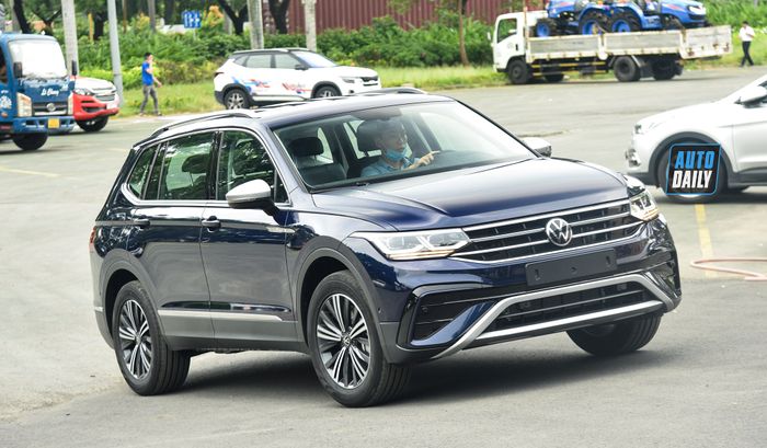 Khám phá chi tiết Volkswagen Tiguan Allspace 2022 tại Việt Nam, so sánh với Mercedes GLC