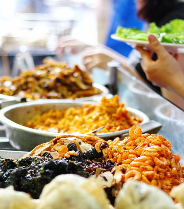 Nhớ ghé qua thưởng thức Bánh đa cua Bà Cụ khi đến Hải Phòng