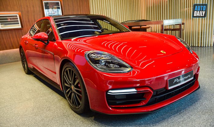 Porsche Panamera GTS 2022 có tuỳ chọn loa, giá tương đương một chiếc Toyota Vios.