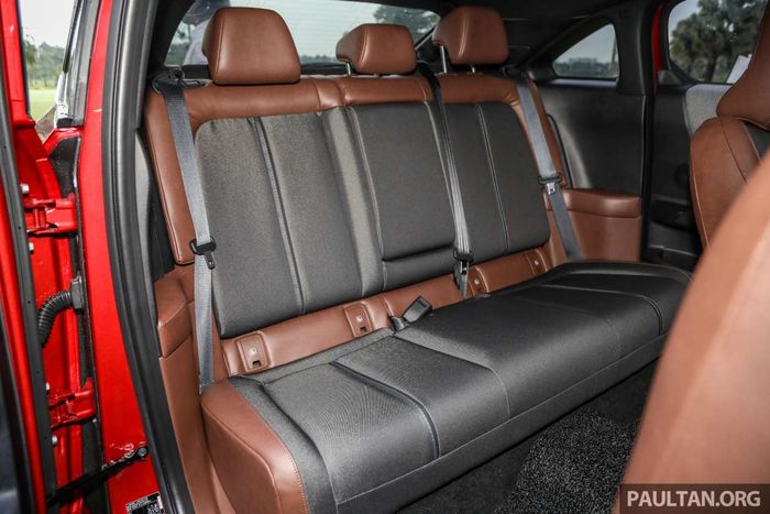 Xe điện Mazda MX-30 2022 ra mắt tại Malaysia, có khả năng di chuyển 199 km sau mỗi lần sạc 2022-mazda-mx-30-malaysia-int-37-1260x840.jpeg