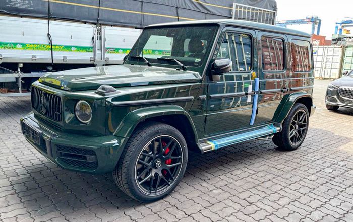 Mercedes-AMG G63 2022 với ngoại thất màu Deep Green, có giá trên 14 tỷ g63-amg-6.jpg