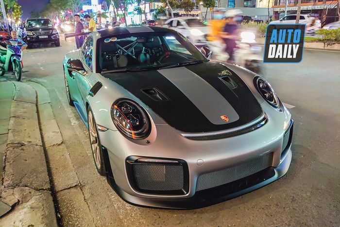 Phát hiện chiếc Porsche 911 GT2 RS nhập khẩu tư nhân duy nhất tại Việt Nam porsche-911-gt2-rs-sai-gon-Mytour-12.JPG