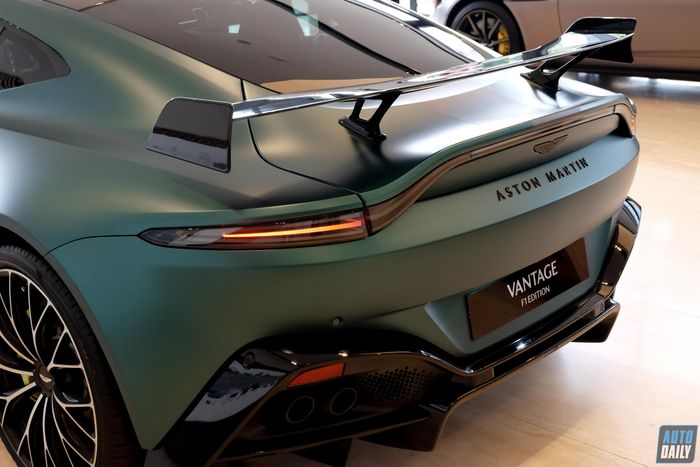 Aston Martin Vantage F1 Edition: Điểm đáng chú ý của phiên bản gần 20 tỷ đồng