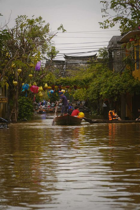 Hội An mùa nước lên, vẻ đẹp êm đềm giữa những thử thách từ thiên nhiên 8