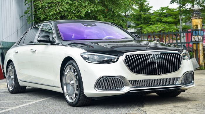 Chuyển đổi Mercedes-Benz S450 tiêu chuẩn thành S-Class Maybach 2022 8.jpg