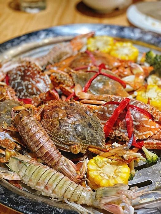 Bí mật lạc lối trong thiên đường hải sản của Ngư Trường Buffet Hải Sản Hải Phòng 10