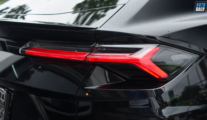 Ảnh chi tiết Lamborghini Urus 2022 mới về Việt Nam, có giá không dưới 20 tỷ đồng (ảnh số 8)