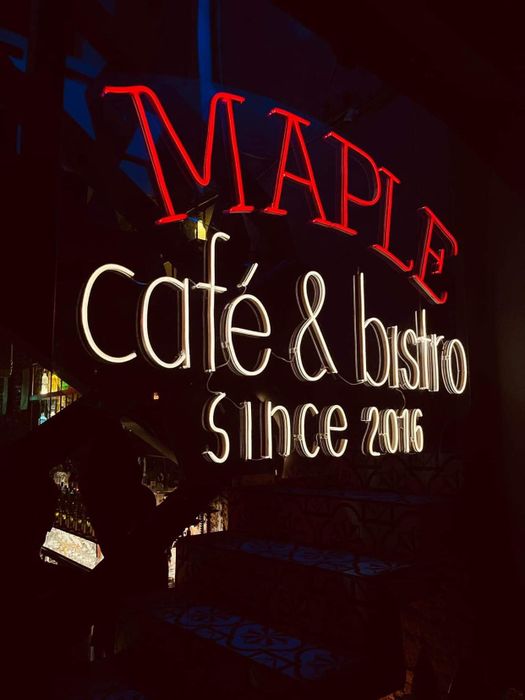 Maple Cafe’ & Bistro - Điểm hẹn lý tưởng mỗi tối thành thị lên đèn 2