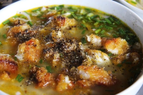 Bánh canh Hội An - Món đặc sản phố cổ thu hút hàng vạn người yêu thích 8