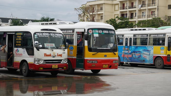 Di chuyển bằng Xe bus ở Hải Phòng là an toàn và tiết kiệm.