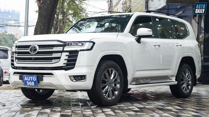 Toyota Land Cruiser VXR 2022 với nội thất cực kỳ sang trọng, giá hơn 8 tỷ adt-7393.jpg