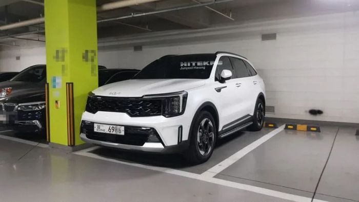 Đánh giá thiết kế Kia Sorento Facelift: Mạnh mẽ hơn, ấn tượng hơn, cạnh tranh với Santa Fe