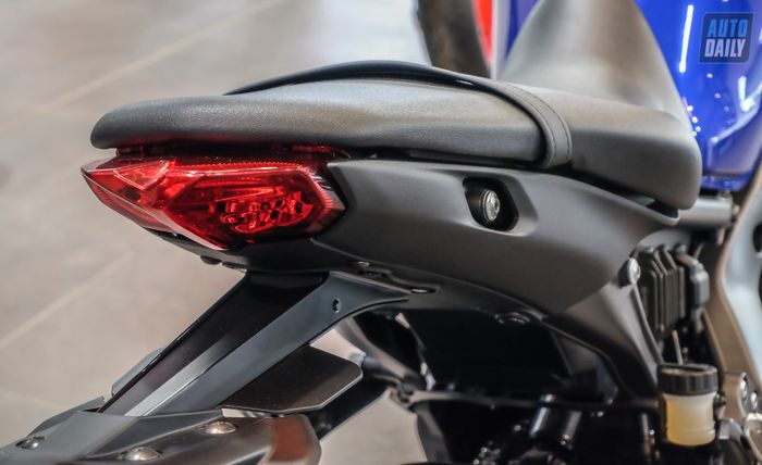 Các cải tiến đáng giá trên Yamaha MT-09 2021, giá bán từ 345 triệu đồng Yamaha MT-09 (18).jpg