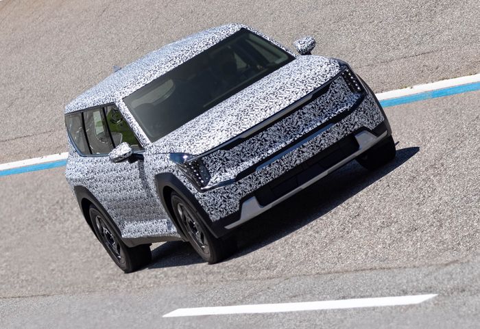 Kia ra mắt ảnh đầu tiên của mẫu SUV cỡ lớn EV9 sắp ra mắt kia-ev9-00001.jpg