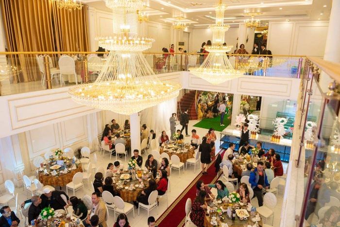 Khám phá hương vị biển tươi ngon tại Ngư Trường Buffet Hải Sản Hải Phòng số 21, một điểm đến không thể bỏ qua cho những người yêu thích ẩm thực biển