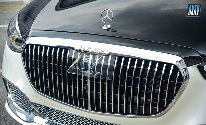 Chuyển đổi Merceds-Benz S450 tiêu chuẩn thành S-Class Maybach 2022 3.jpg