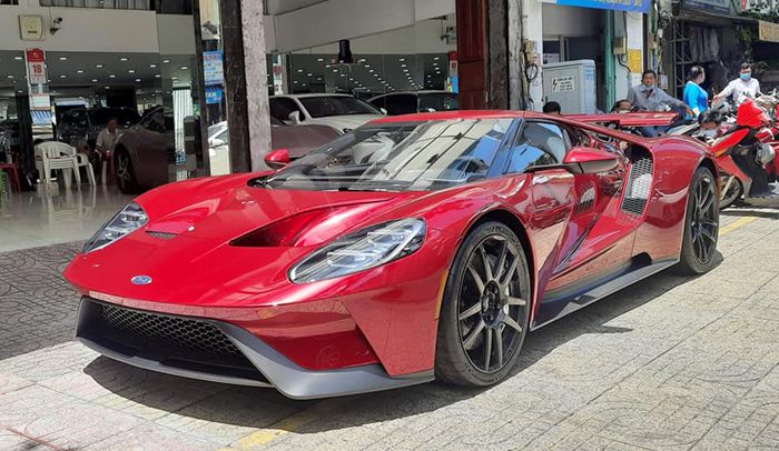 Ông chủ của chuỗi cửa hàng cafe Trung Nguyên mua chiếc siêu xe Ford GT Cặp đôi Ford GT hiếm xuất hiện tại Việt Nam 186099038-1114935265692447-8204135360236034482-n.jpg