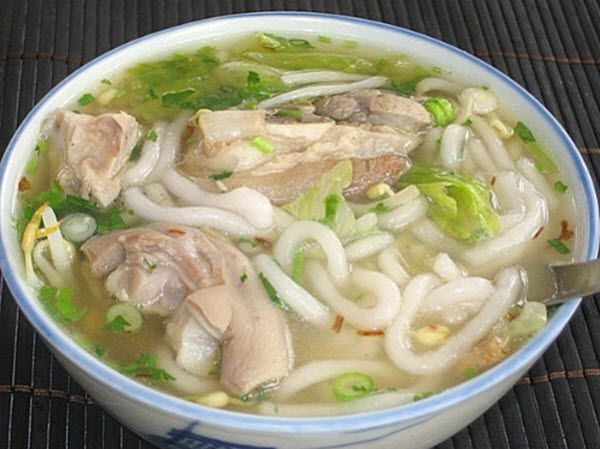 Bánh canh Hội An - Món đặc sản phố cổ thu hút hàng vạn người yêu thích 4