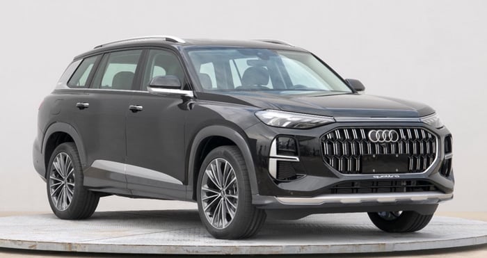 Audi Q6 2023 hoàn toàn lộ diện lần đầu, lớn hơn cả Q7 audi-q6-2.jpeg