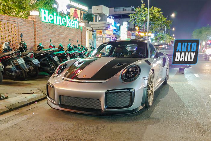 Phát hiện chiếc Porsche 911 GT2 RS nhập khẩu tư nhân duy nhất tại Việt Nam