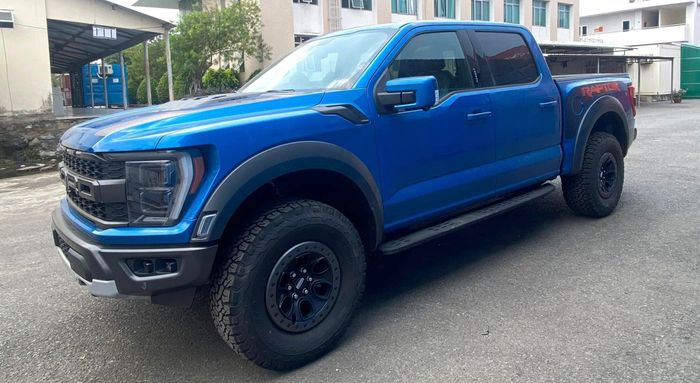 Thêm siêu xe bán tải Ford F-150 Raptor 2022 về Việt Nam, có giá trên 5 tỷ đồng