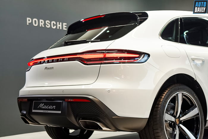 Ảnh chi tiết Porsche Macan 2022 giá từ 2,992 tỷ đồng m14.jpg