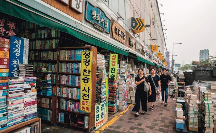 Khám phá chợ Đông Đaemun, thiên đường mua sắm đêm đáng ghé thăm tại Seoul 7