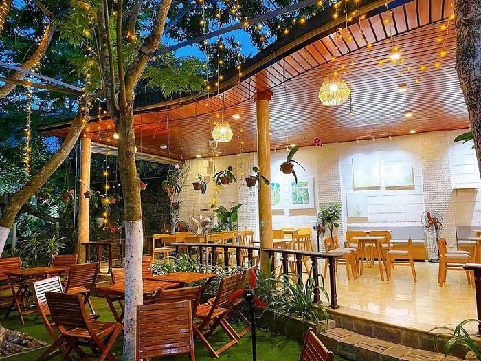 Panni Cafe - Không gian đậm chất Hàn Quốc tại Huế 3