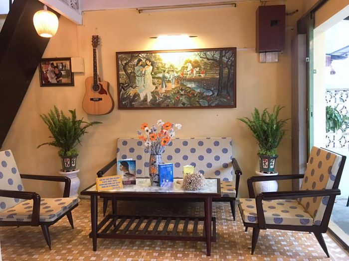 Hãy ghé tiệm cà phê Mắt Biếc để chiêm ngưỡng căn nhà phong cách Hà Lan 8