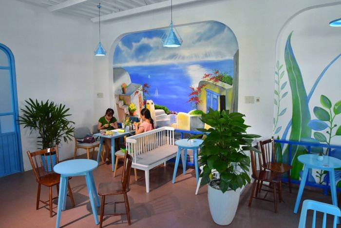 Santo Cafe Huế – Phiên bản thu nhỏ của Santorini giữa lòng thành phố