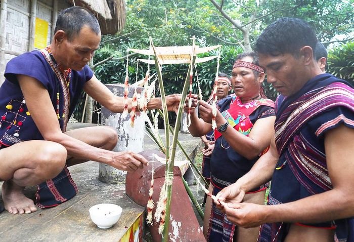 Khám phá Lễ hội Puh Hơ Drih của người dân tộc Ba Na tại Kon Tum 3