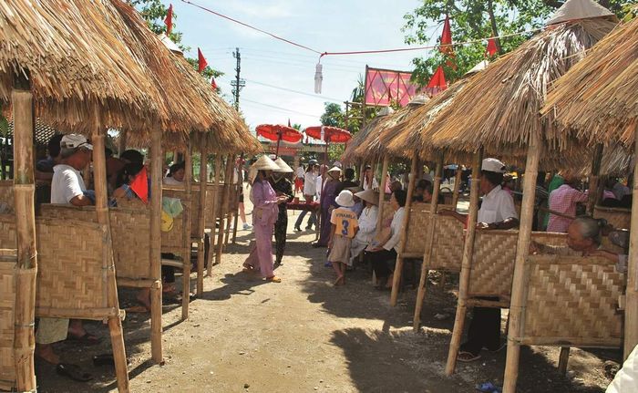 Năm mới Tết đến, hân hoan trong không khí sôi động của lễ hội Bài Chòi 4