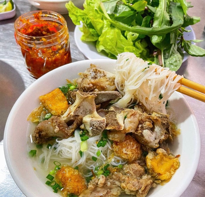 Đánh giá Kon Tum tại Phở Xương 79 cùng Ninh Tito 3