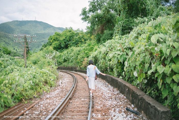 Cầu vòm Đồn Cả như một cảnh trong phim thực tế, đẹp mê hồn