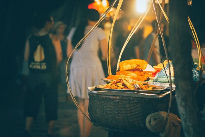 Sông Thu Bồn Hội An về đêm sôi động – Dấu ấn lịch sử giữa trái tim của phố cổ.