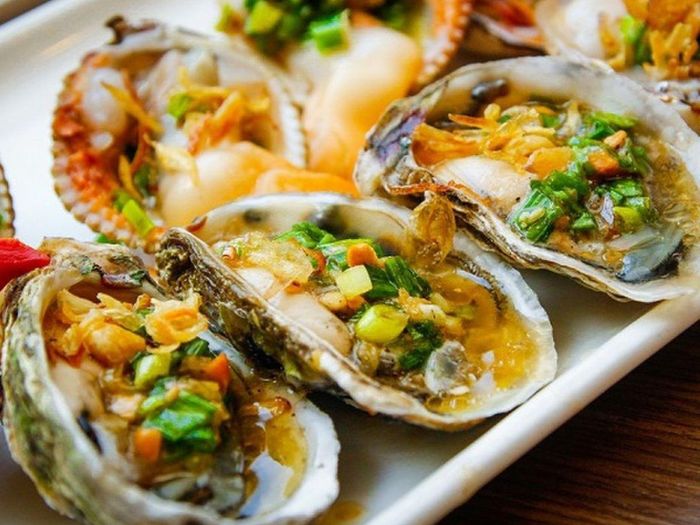 Hãy ghé đầm Lập An vào lúc hoàng hôn để có những trải nghiệm đầy thú vị và tuyệt vời!