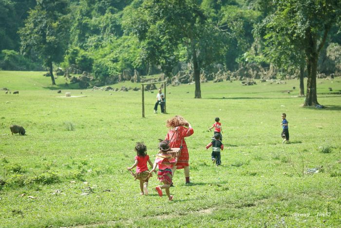 Khám phá ngôi làng Hang Táu Mộc Châu (làng Nguyên Thủy) yên bình, giản dị 14